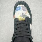 Nike SB Dunk Low x Supreme "Rammellzee"