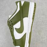 Nike Dunk Low "Medium Olive"