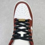 Nike SB Dunk Low x Supreme "Barkroot Brown"