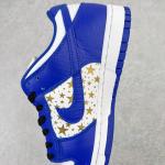 Nike SB Dunk Low x Supreme "Hyper Royal"