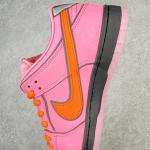 Nike SB Dunk Low x The Powerpuff Girls "Blossom"
