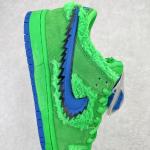 Nike SB Dunk Low x Grateful Dead "Green Bear"