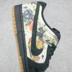 Nike SB Dunk Low x Supreme "Rammellzee"