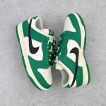 Nike Dunk Low SE "Lottery"