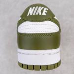Nike Dunk Low "Medium Olive"