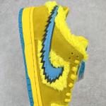 Nike SB Dunk Low x Grateful Dead "Yellow Bear"